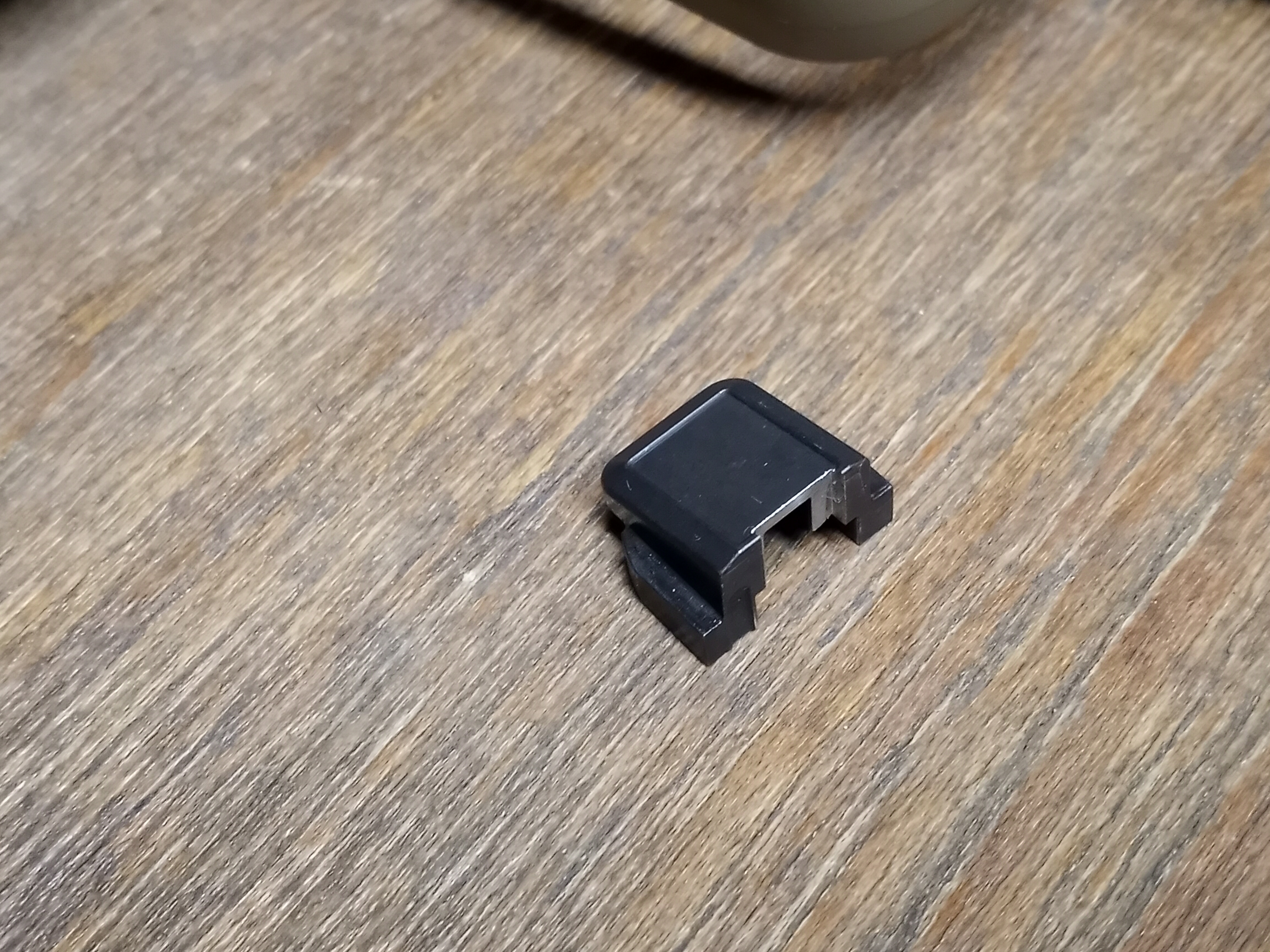 P320_Dust_Cover.jpg